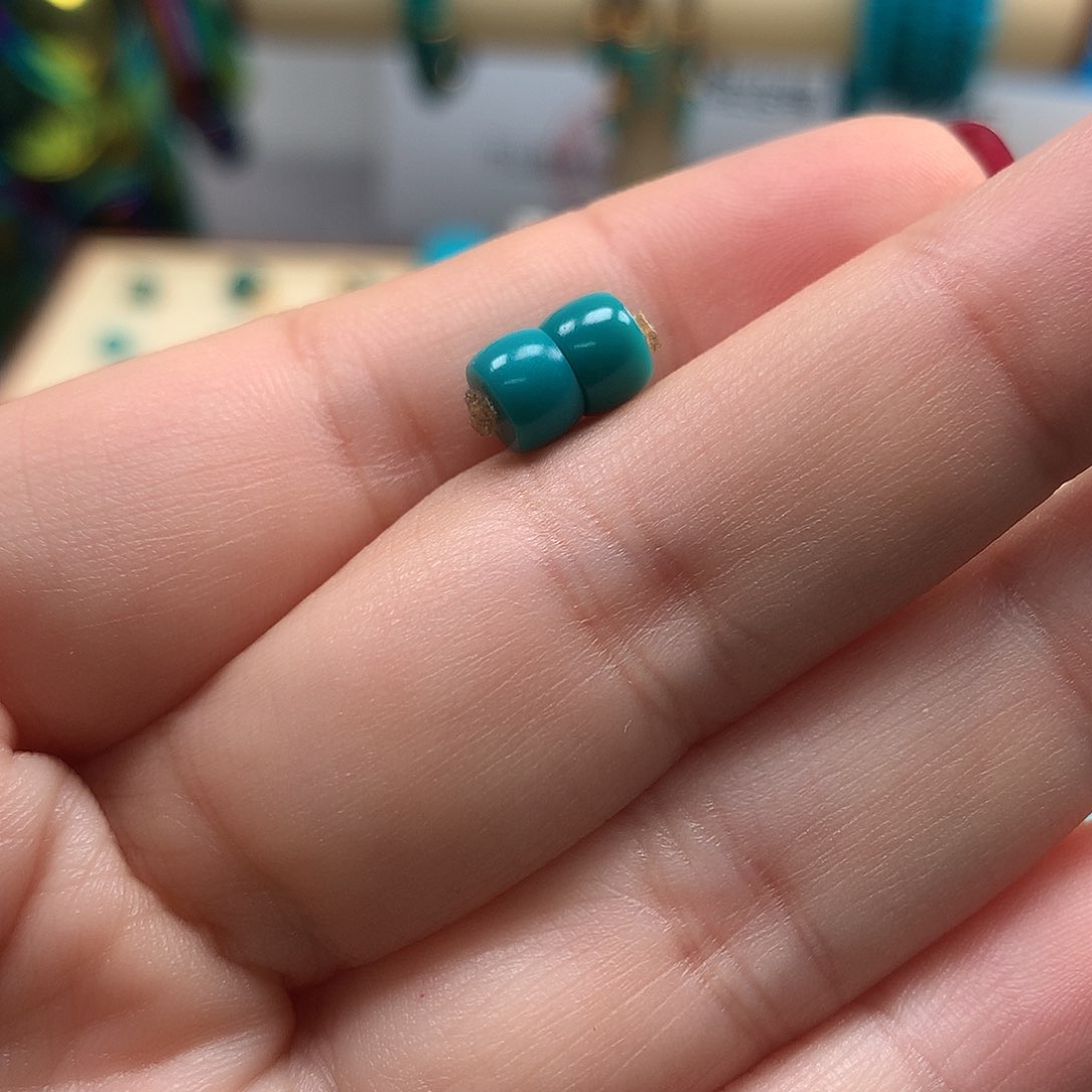 绿松石配饰未镶嵌