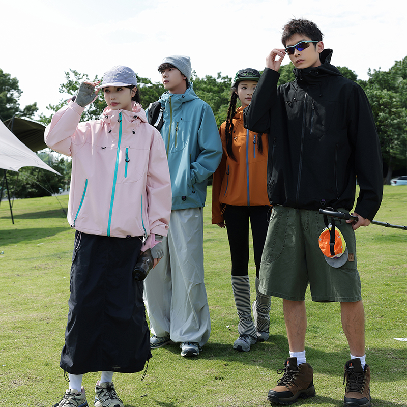 【新品！中长款】蕉下客户外三合一冲锋外套情侣登山服多巴胺夹克