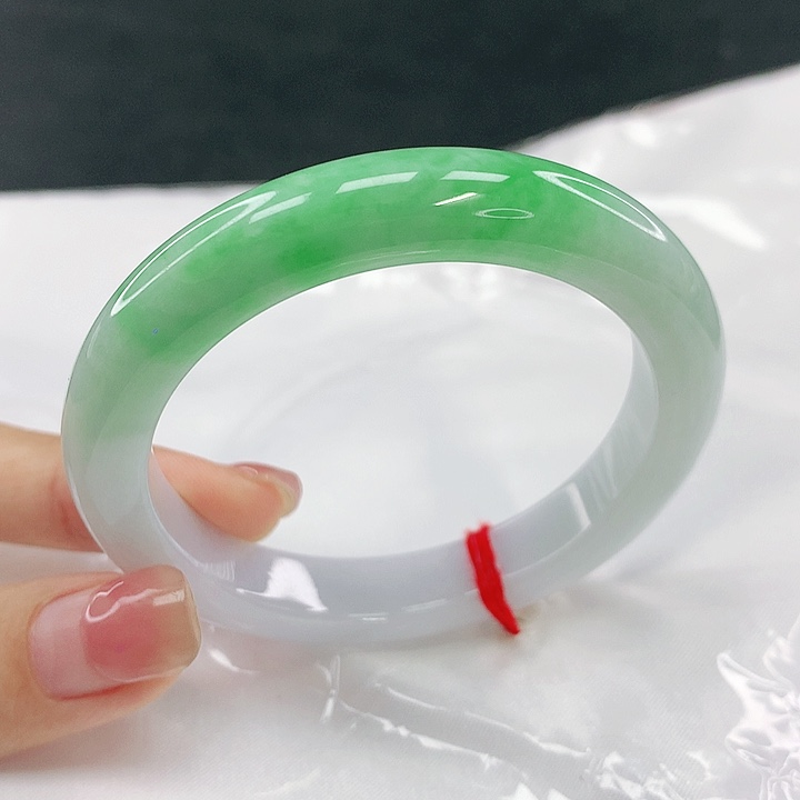 翡翠未镶嵌手镯圈52，19074