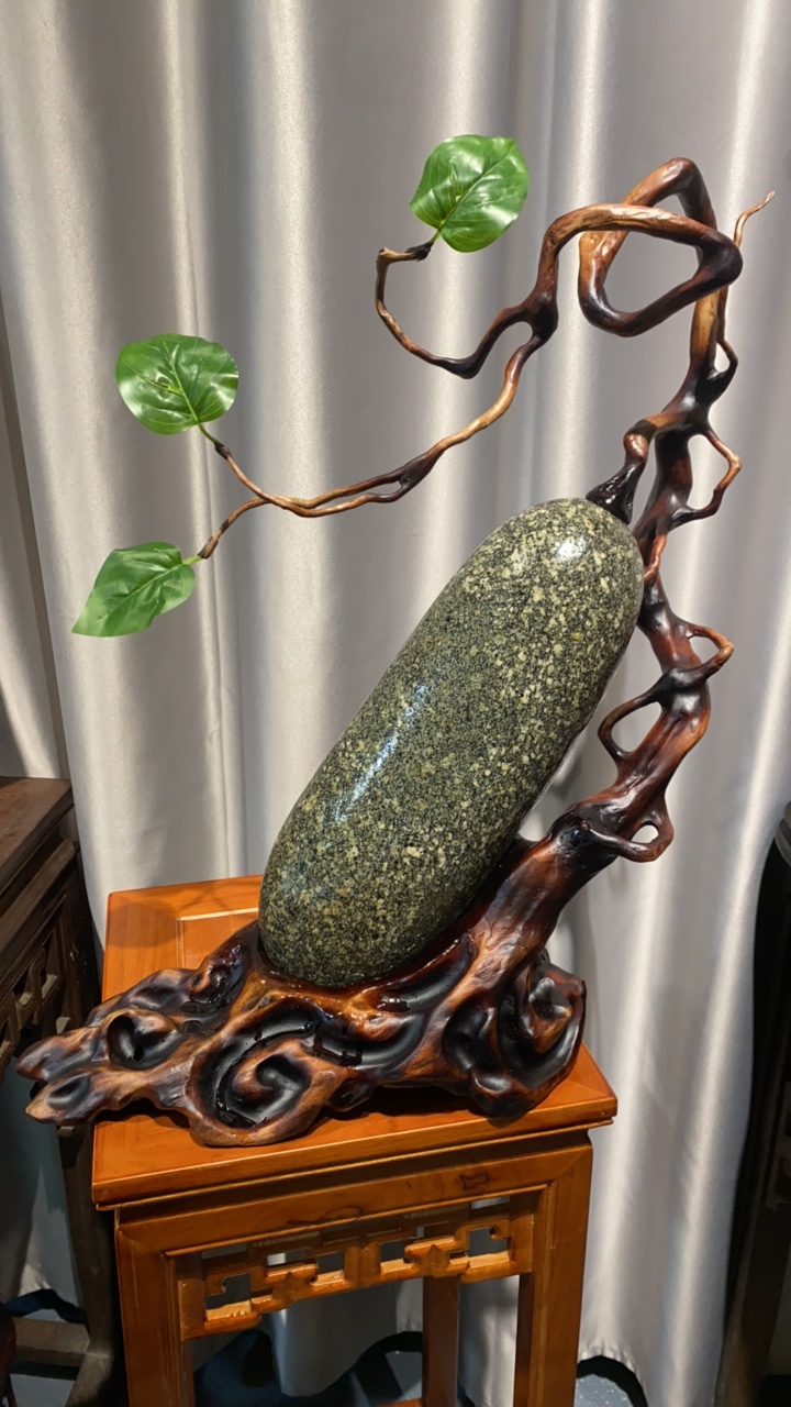 天然水冲石案头装饰鸿运当头