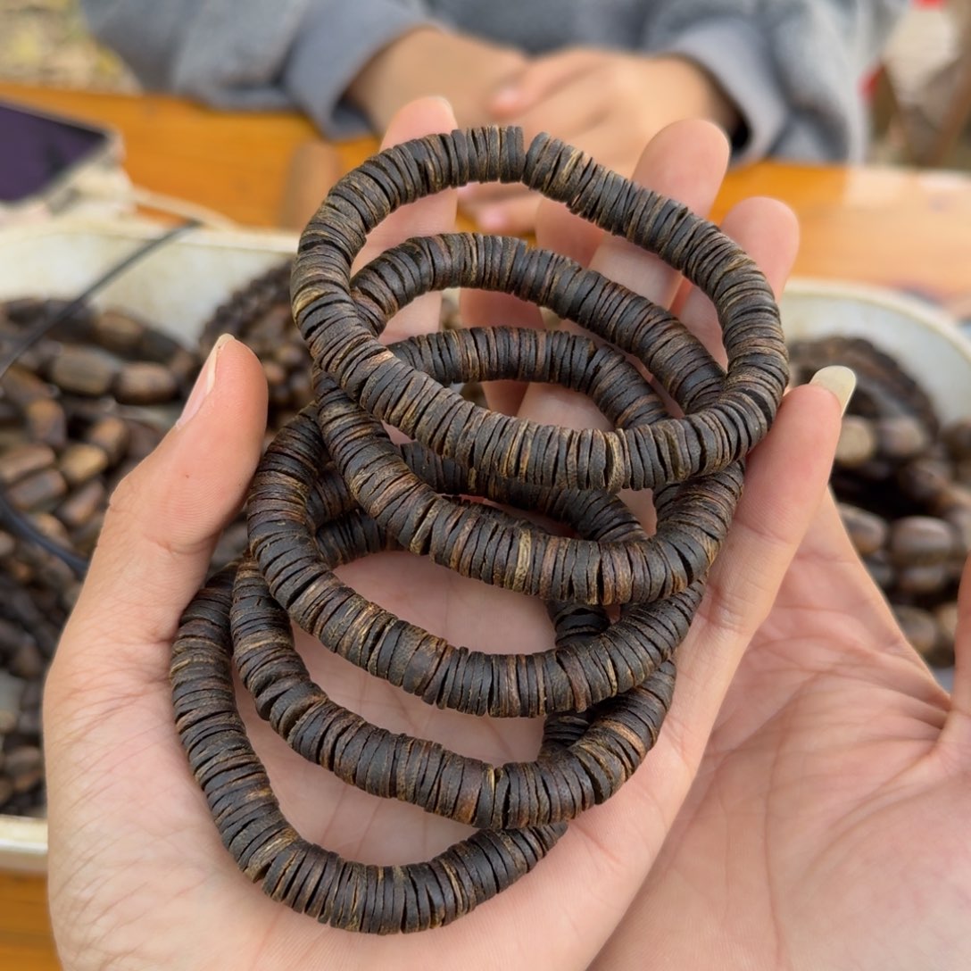 沉香沉香碎屑单圈0.9沉水片珠11克多样性发一