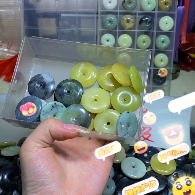 【闪购商品】蛇纹石玉其他未镶嵌50