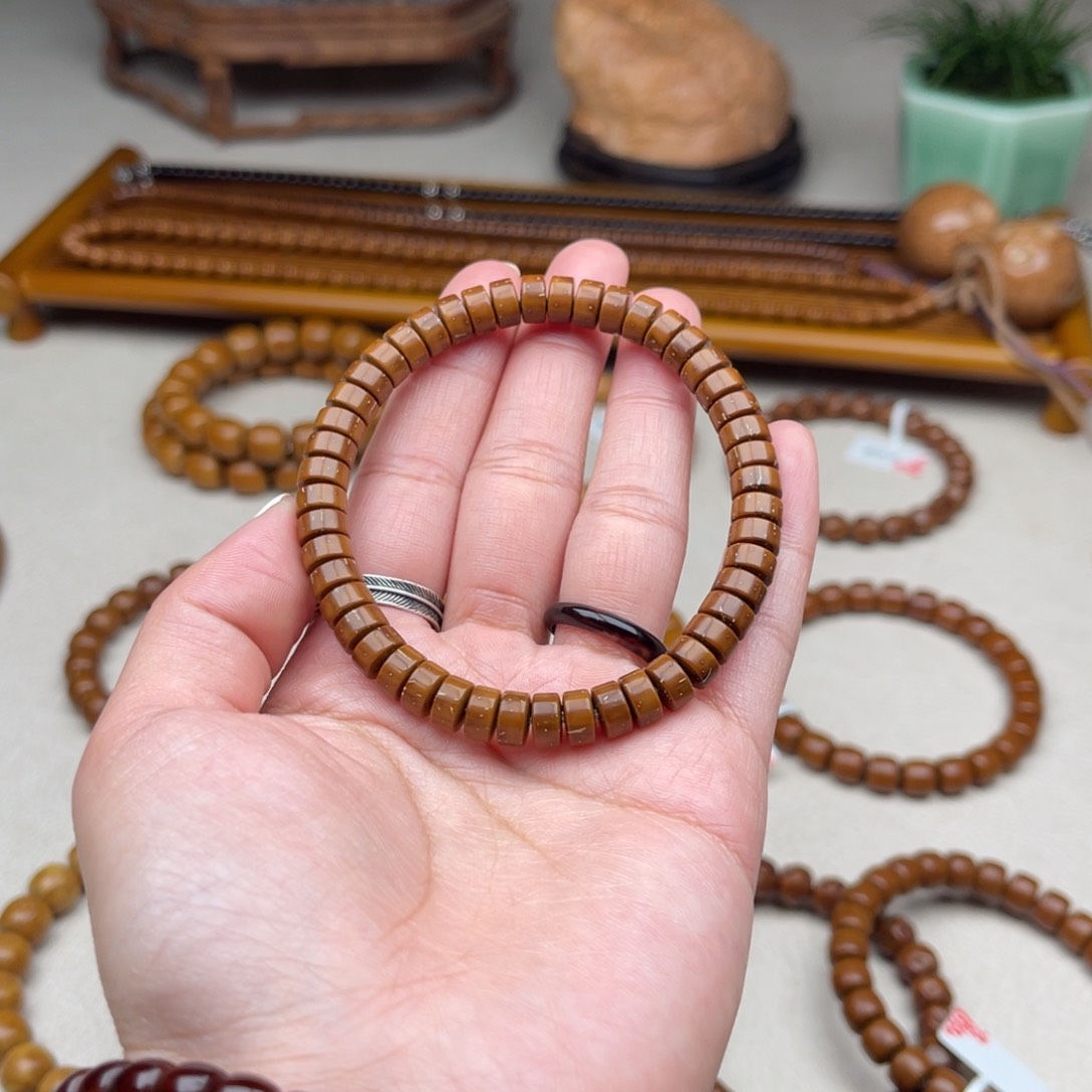 紫金鼠手串74纯肉药片福利