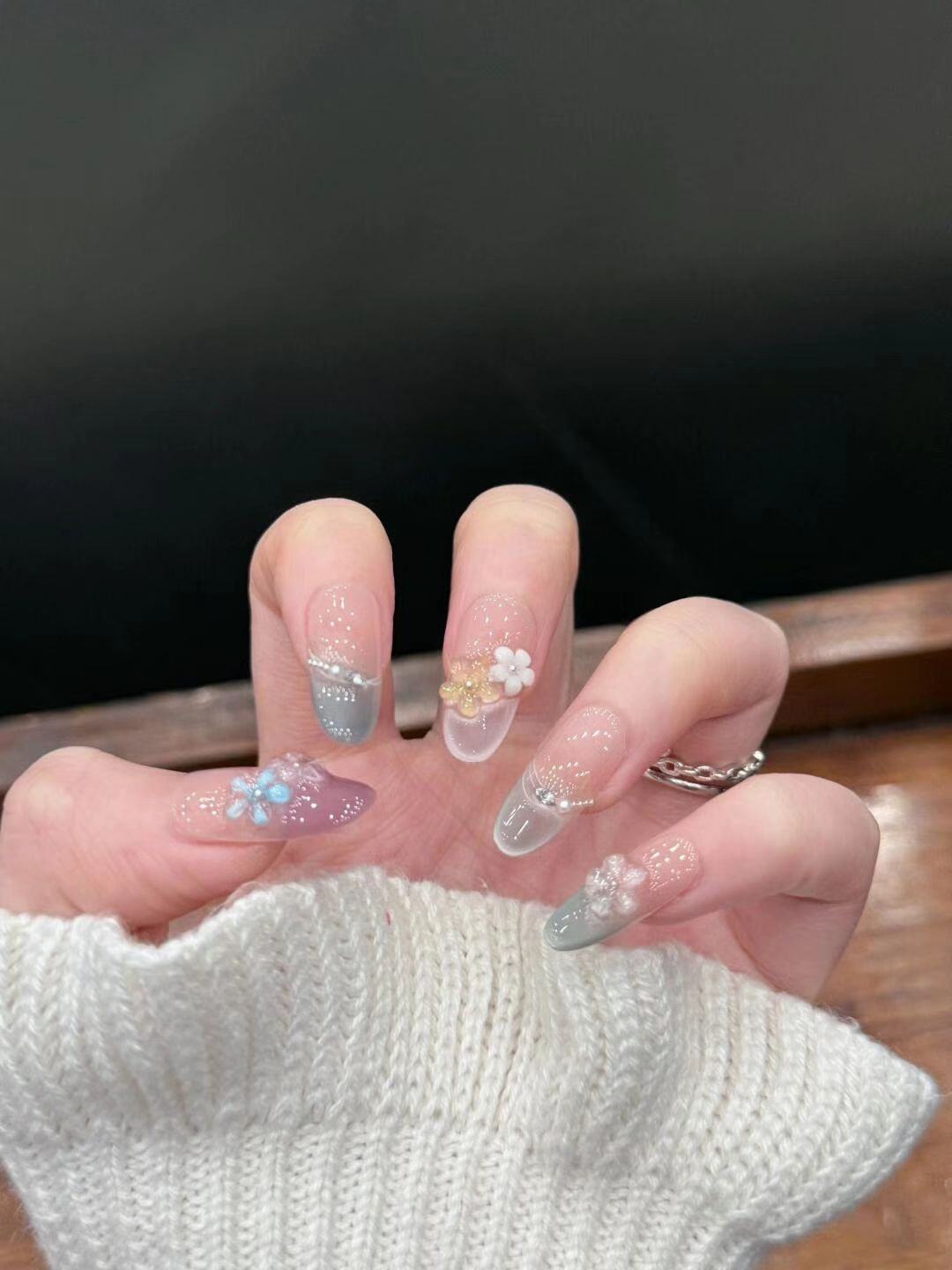 D【花仙子】纯手工美甲多巴胺猫眼搭配立体小花显白可拆卸穿戴甲