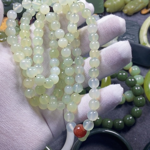 未镶嵌蛇纹石玉手链