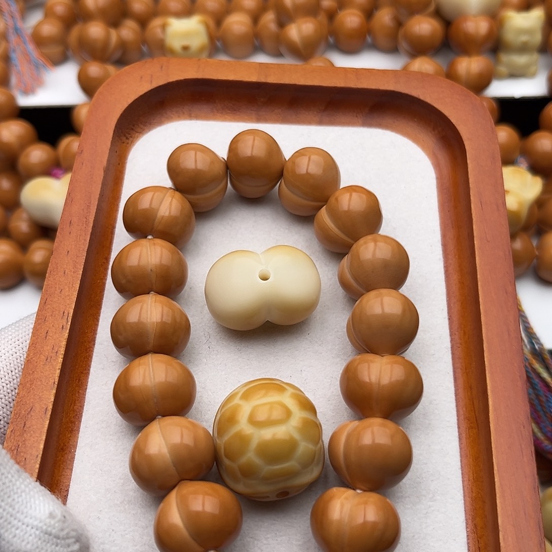 芳***菜猴头核桃吊坠屁桃16