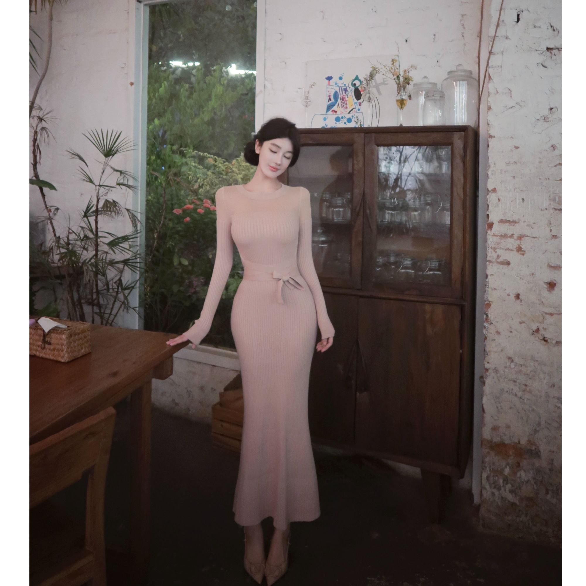 WW定制「娇漾似我」显瘦气质针织复古修身法式网红小众设计感连衣裙