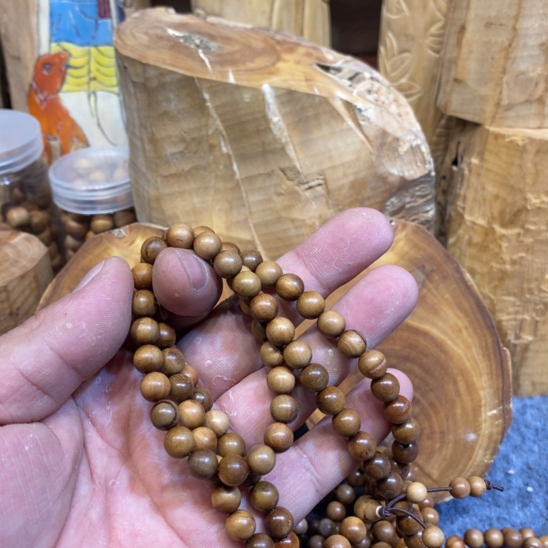 檀香木老山檀香0.8瑕疵正区保真108