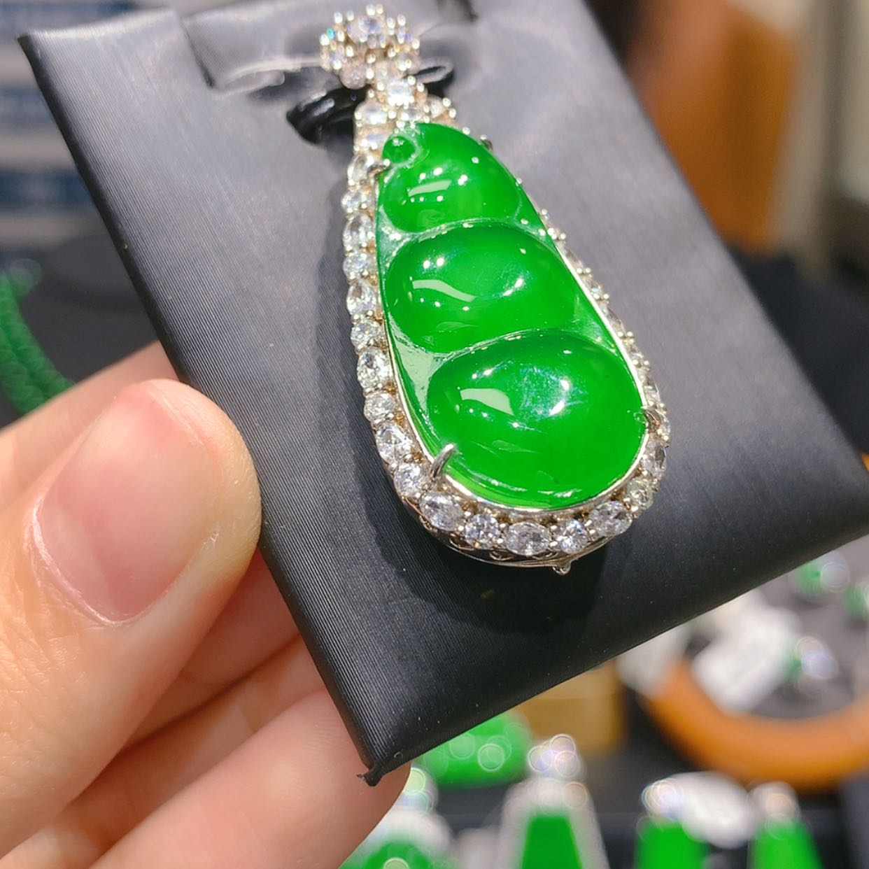 【闪购商品】颈饰银S925镶嵌翡翠3柒姐