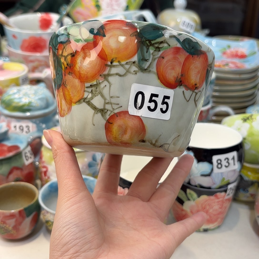 瓷片兔兔好可爱啊我