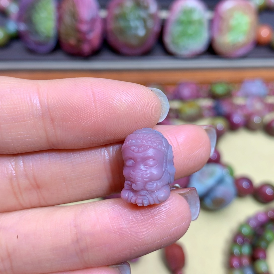 玛瑙挂件未镶嵌盐源