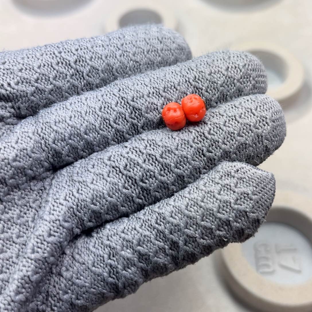 南红玛瑙对珠未镶嵌