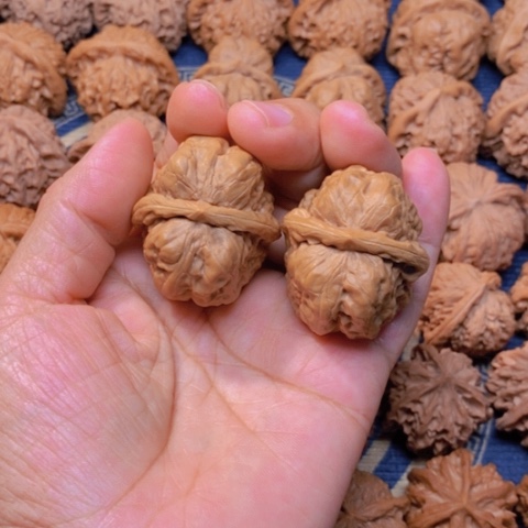 【闪购商品】吊坠文玩核桃利****蛙蛙36