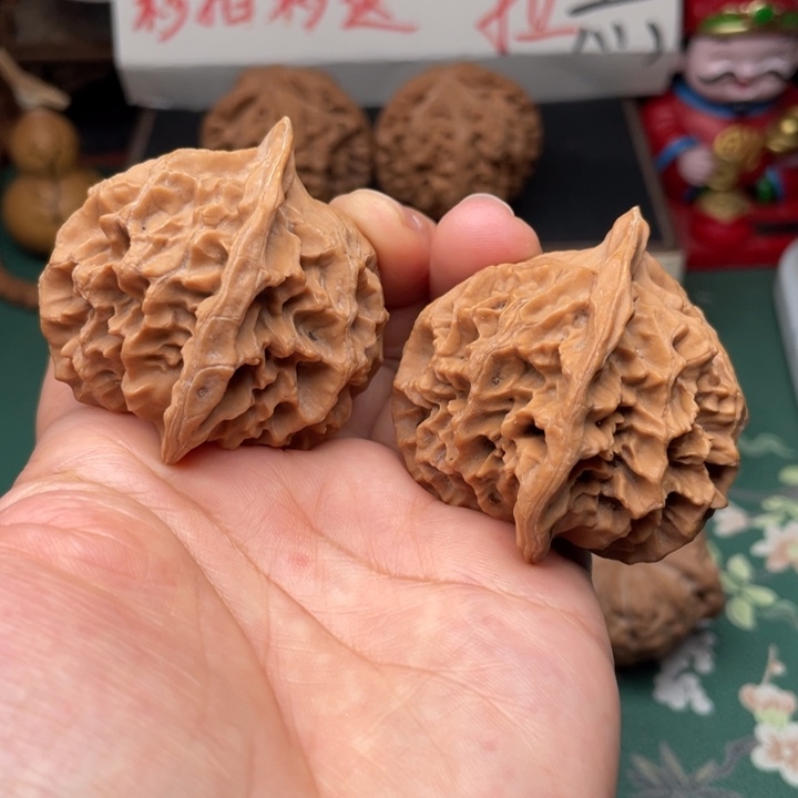 【闪购商品】把件文玩核桃46.5全品帝王