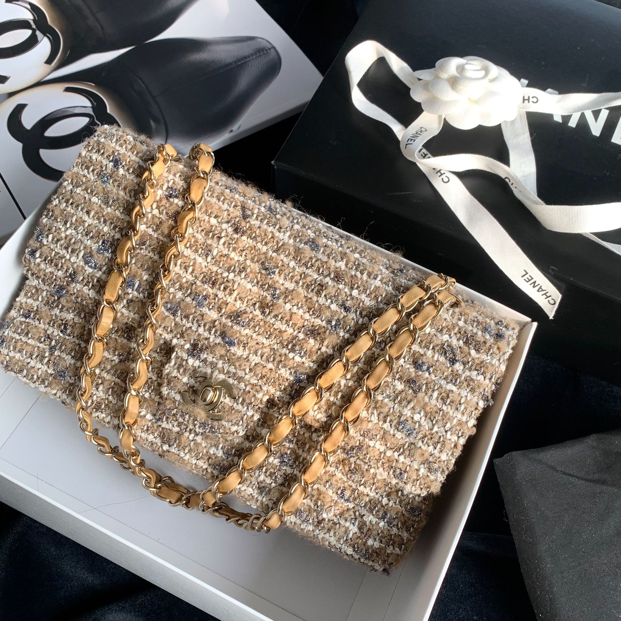 95新 Chanel/香奈儿 米金大都会毛呢金扣双盖中号cf包 18281801