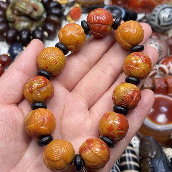 玛瑙/玉髓颈饰未镶嵌温*杭