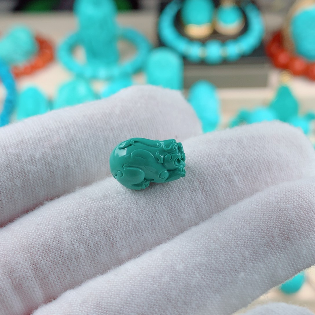 绿松石小貔貅未镶嵌