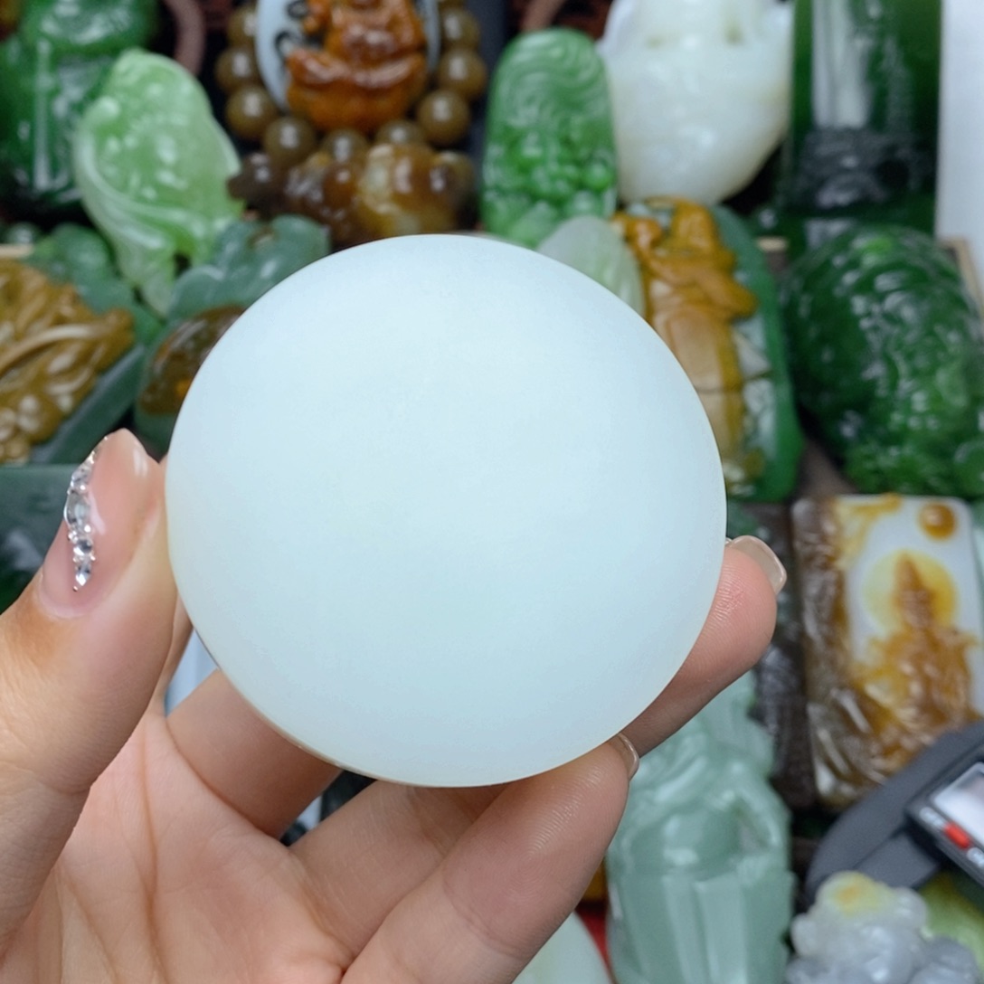 和田玉颈饰未镶嵌心*协商一致买断不退