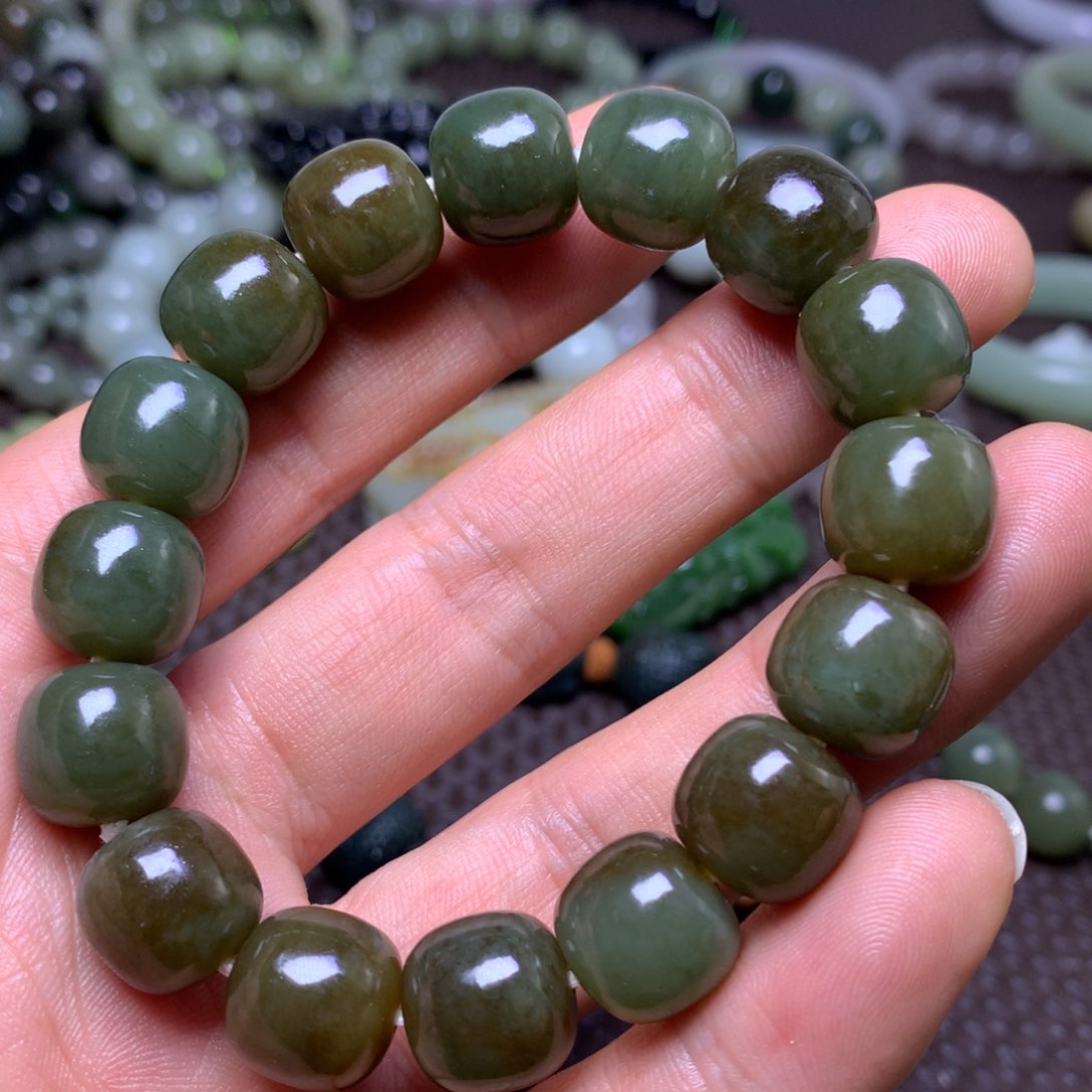 未镶嵌手串和田玉