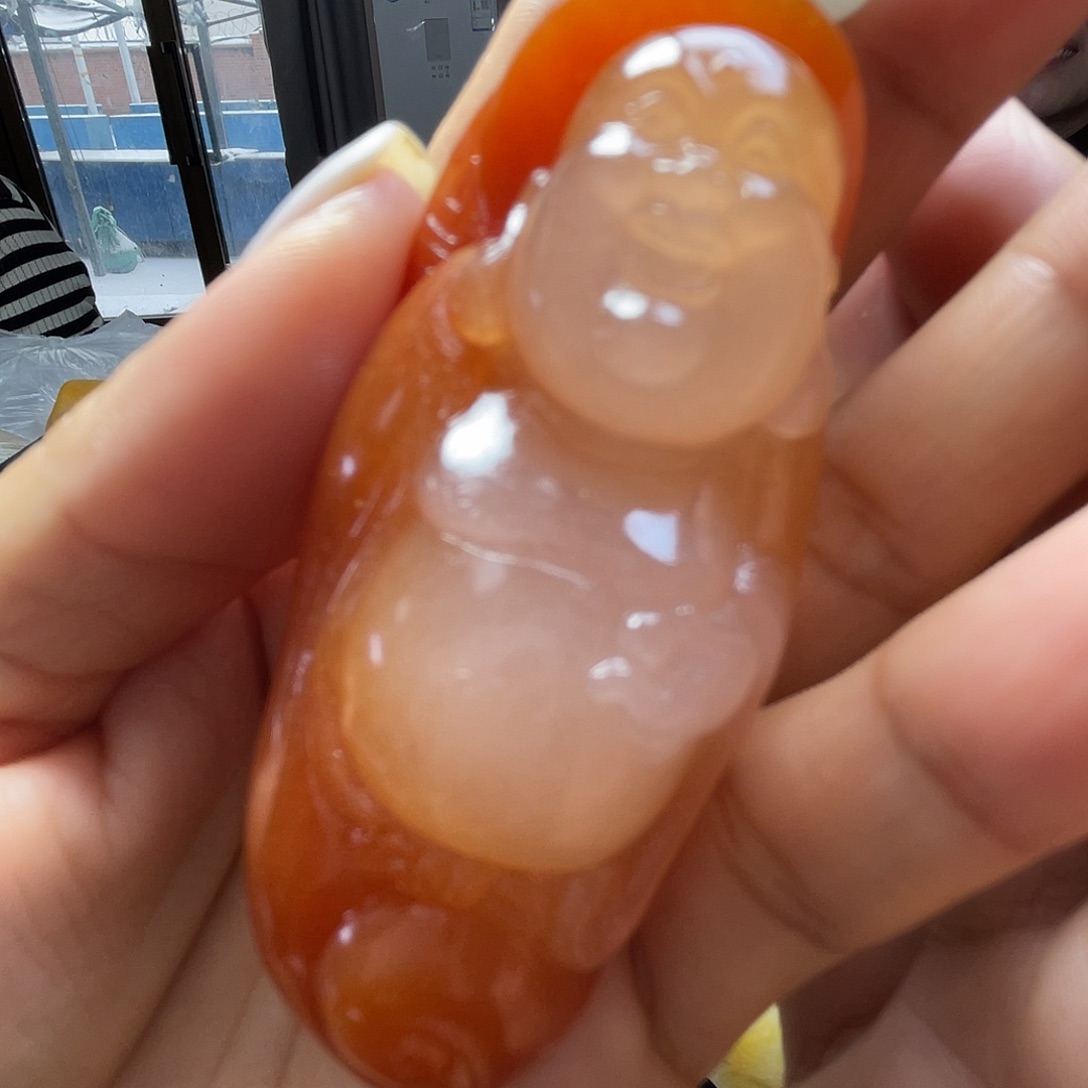 用***8石英质玉（金丝玉）未镶嵌珠宝奇石