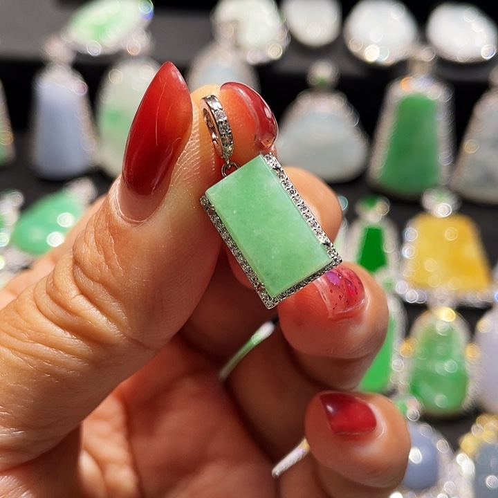 翡翠银S925镶嵌颈饰