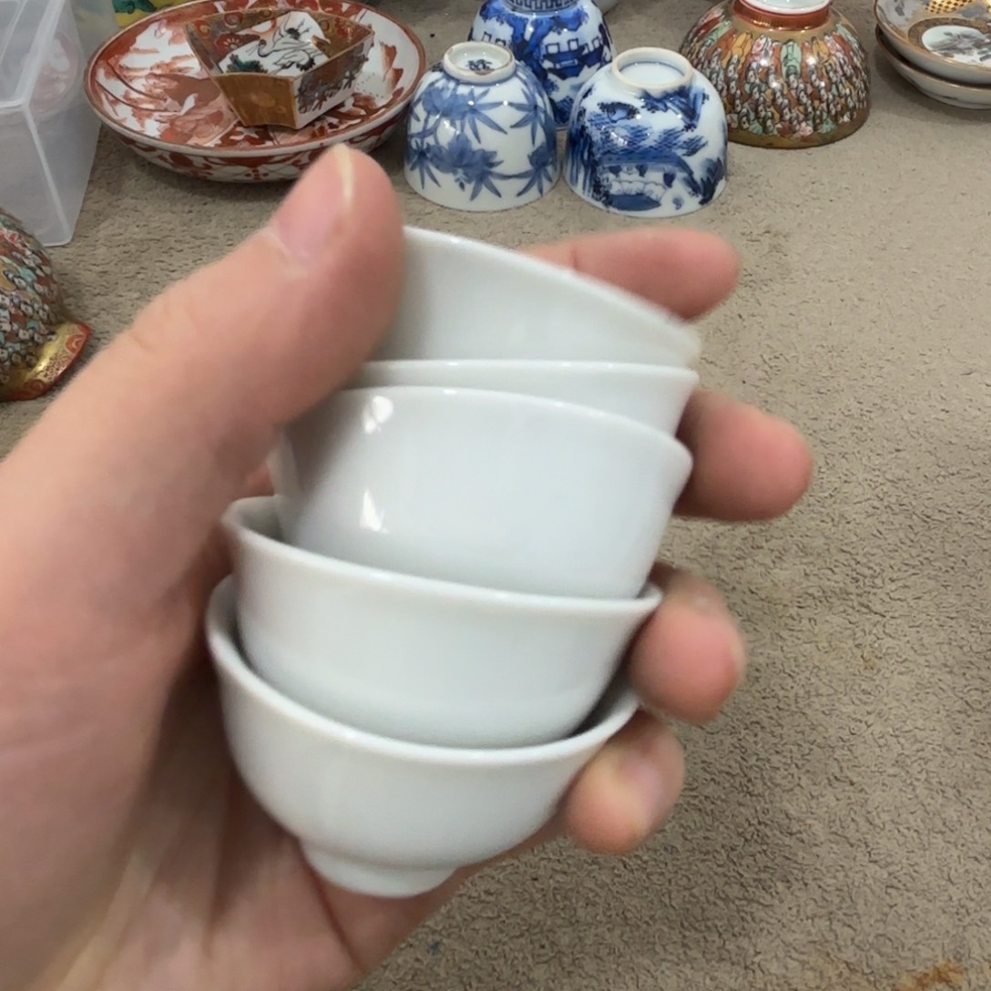 瓷片非常好看漂亮的物品 