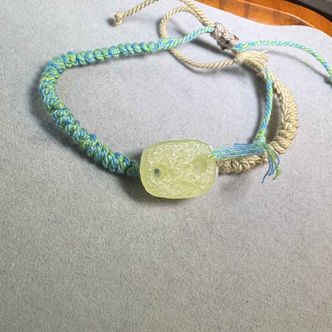 新疆和田玉黄玉手牌手绳和田玉猪鼻子柔光和田玉二饼子黄口玉手牌