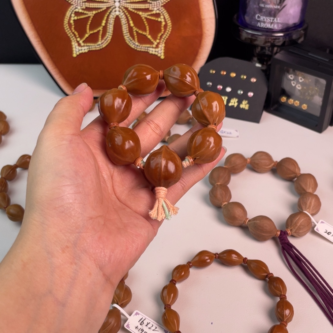 A***⁰吊坠橄榄核梅林铁核2127➕22三通