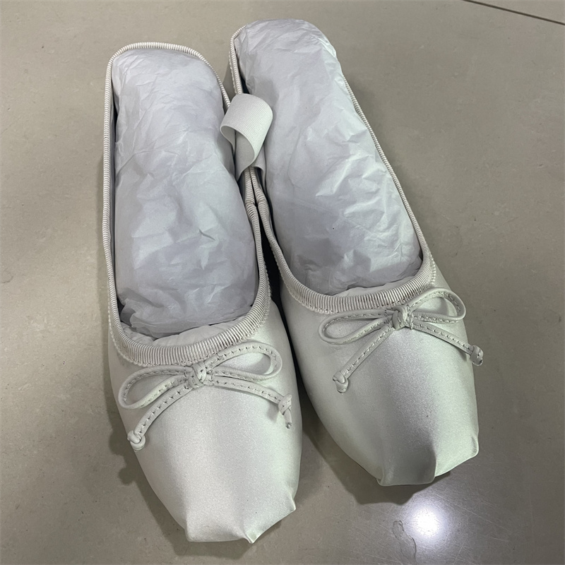 24款时尚休闲百搭外穿休闲板鞋女鞋浅口单鞋方头蝴蝶结