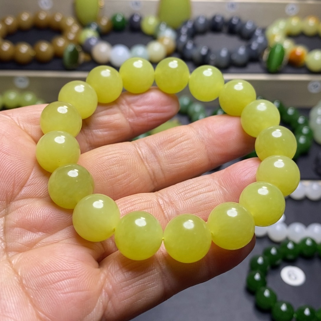 和田玉手串未镶嵌