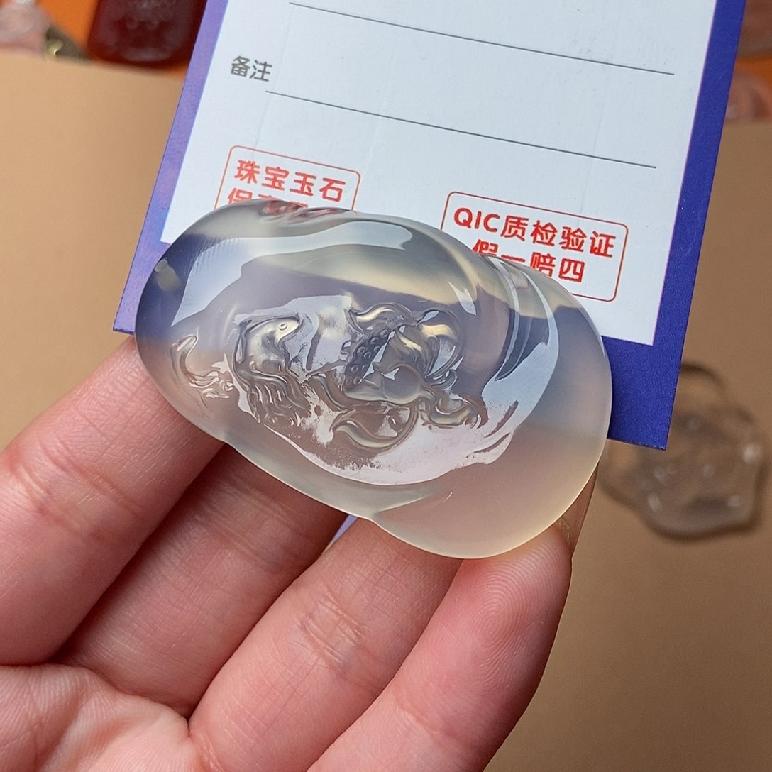 玛瑙/玉髓未镶嵌颈饰小****）