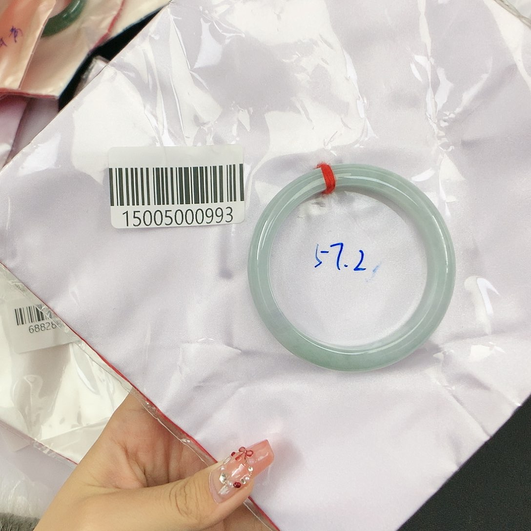 翡翠手镯未镶嵌恩*-天然缅甸翡翠手镯