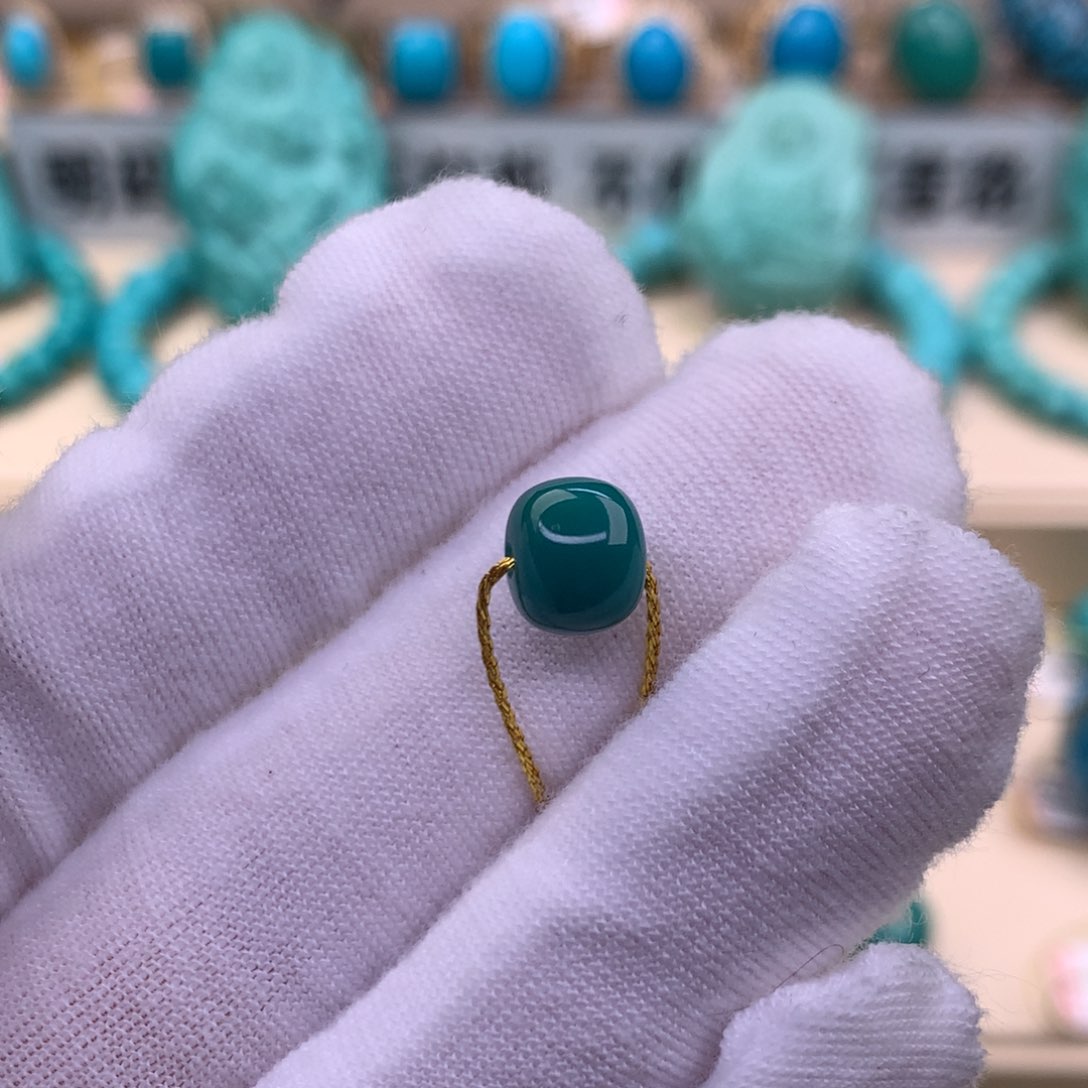 未镶嵌绿松石珠宝奇石7.6−6.6