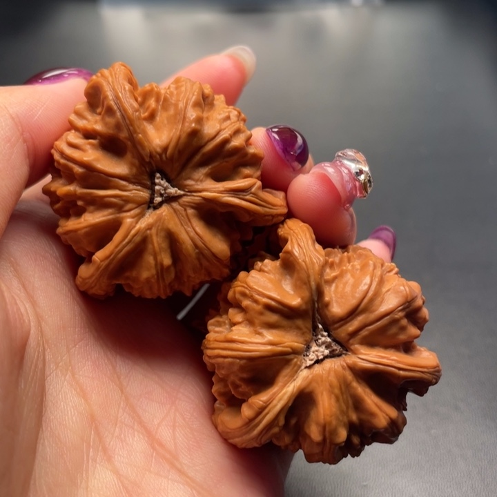 京***令吊坠文玩核桃白狮子