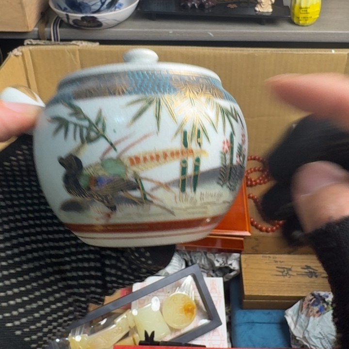 砖雕瓷器工艺品摆件等