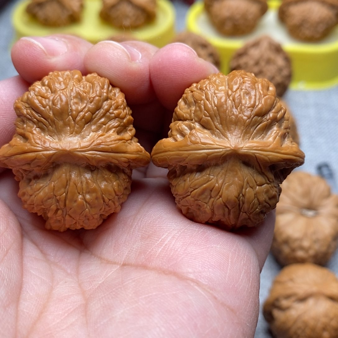 文玩核桃把件34.5精品血麒麟