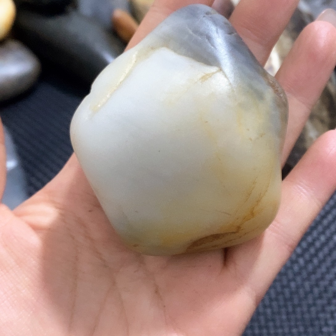 未镶嵌和田玉（糖玉）挂件