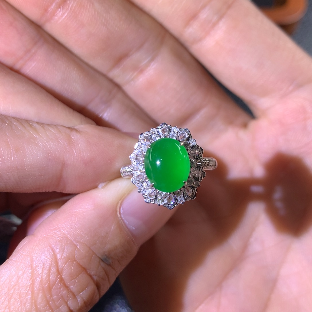 R***·翡翠18K金镶嵌戒指翡翠