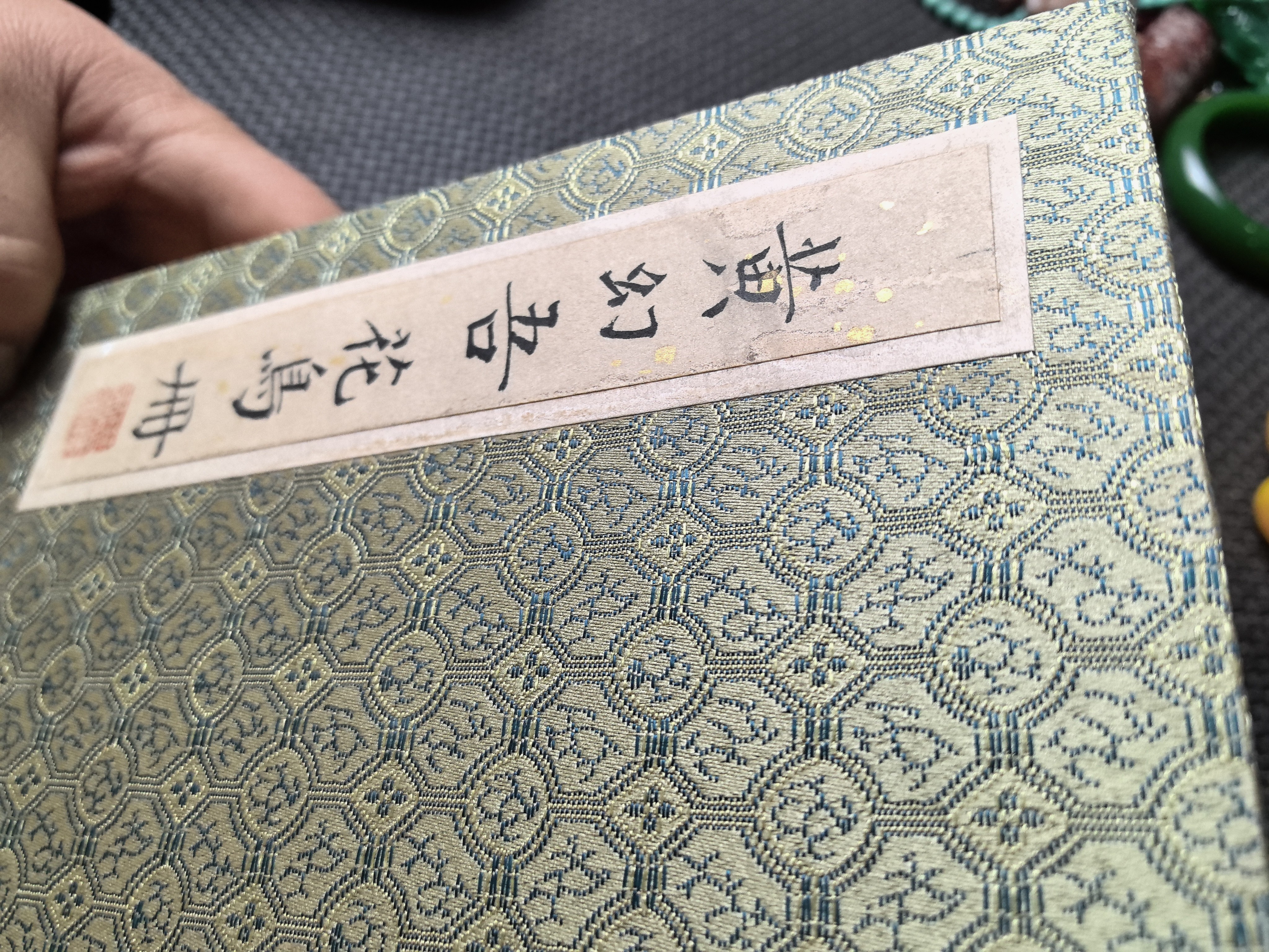 精选优质瓷器摆件