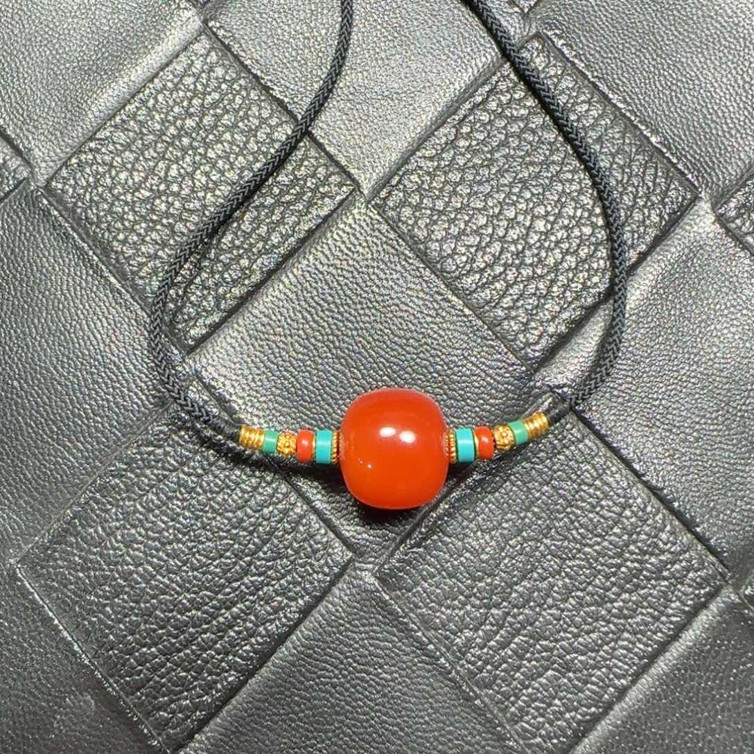 南红玛瑙18K金镶嵌单珠13mm