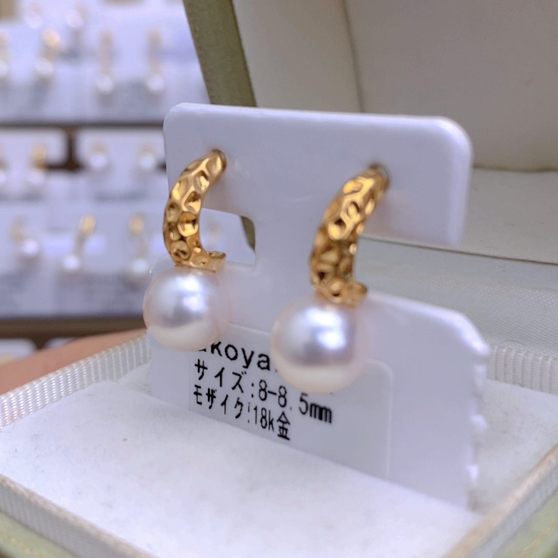 海水珍珠耳饰18K金镶嵌