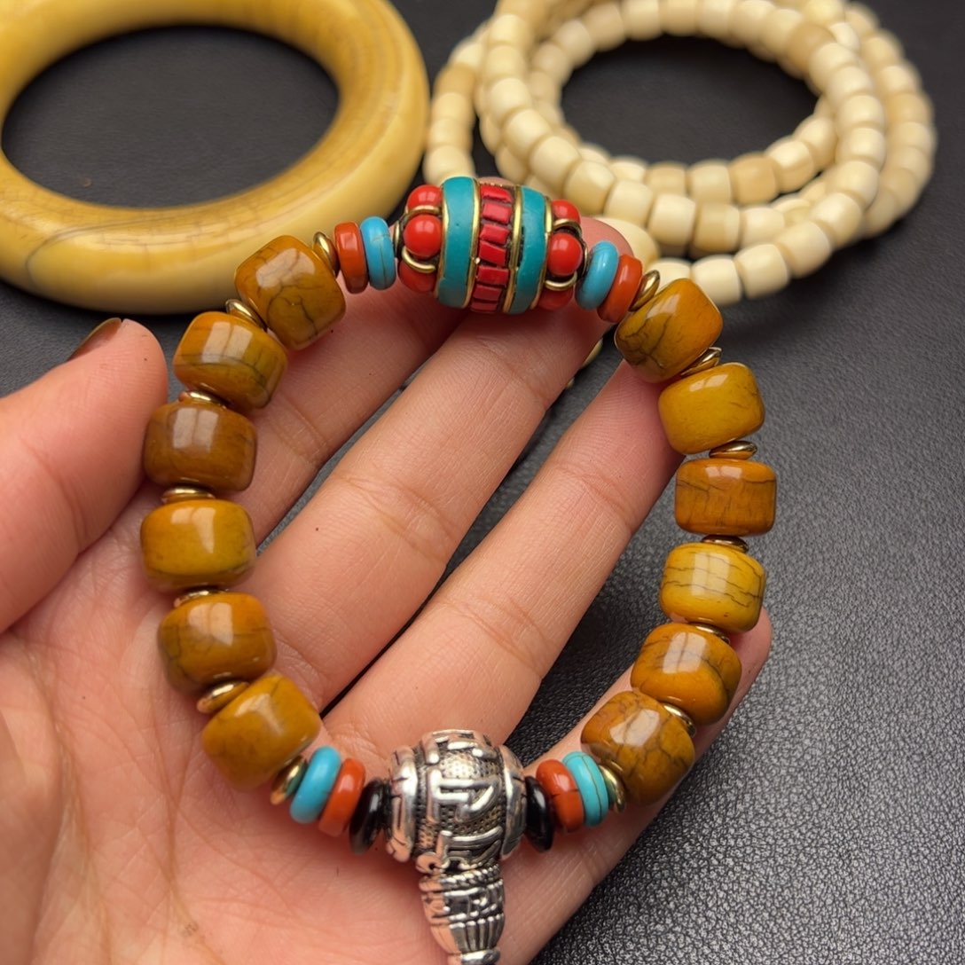 二***宝泥塑藏式风格小配饰