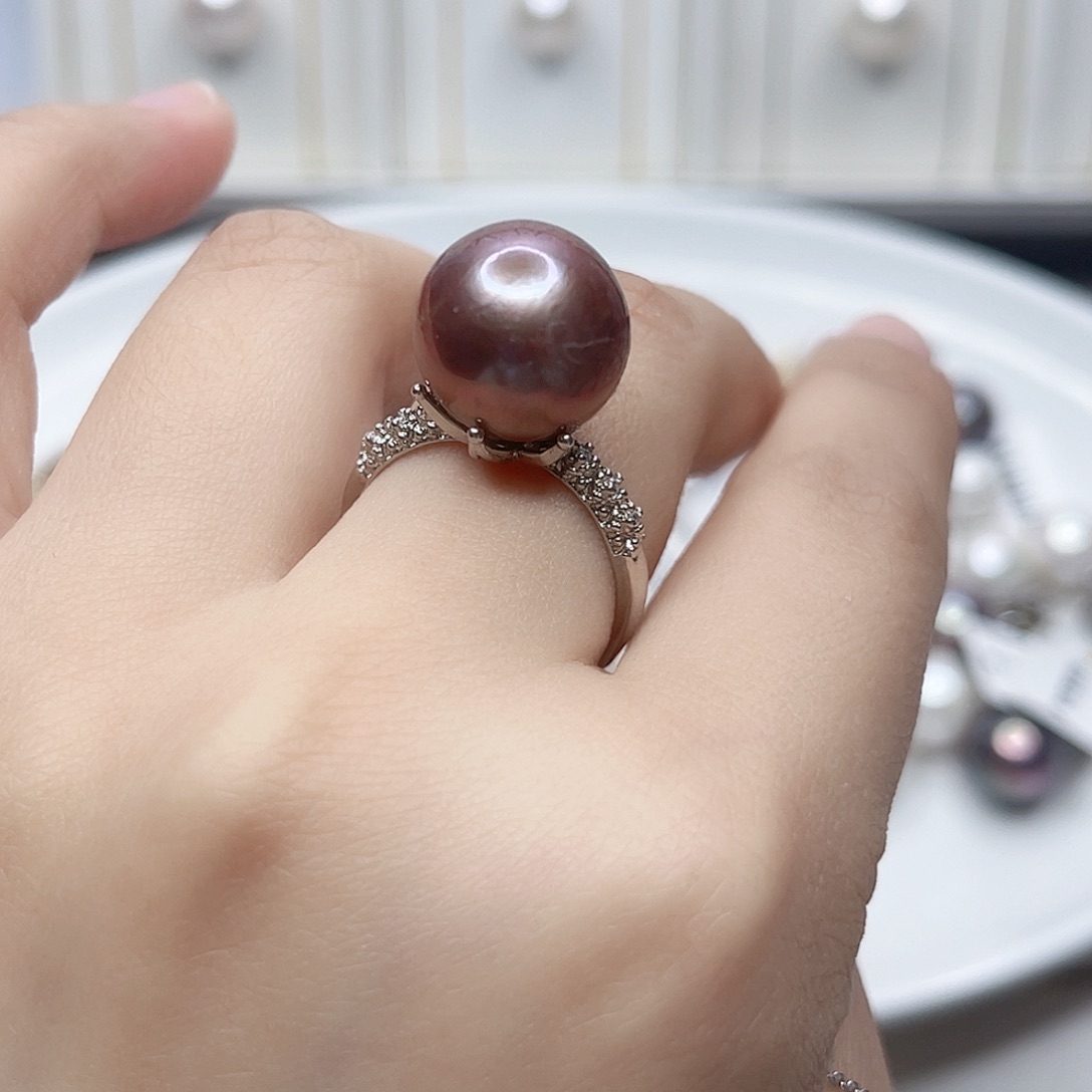 淡水珍珠吊坠(赠链)未镶嵌