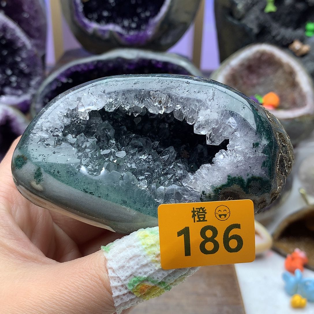 水晶大型摆件（非配饰）未镶嵌