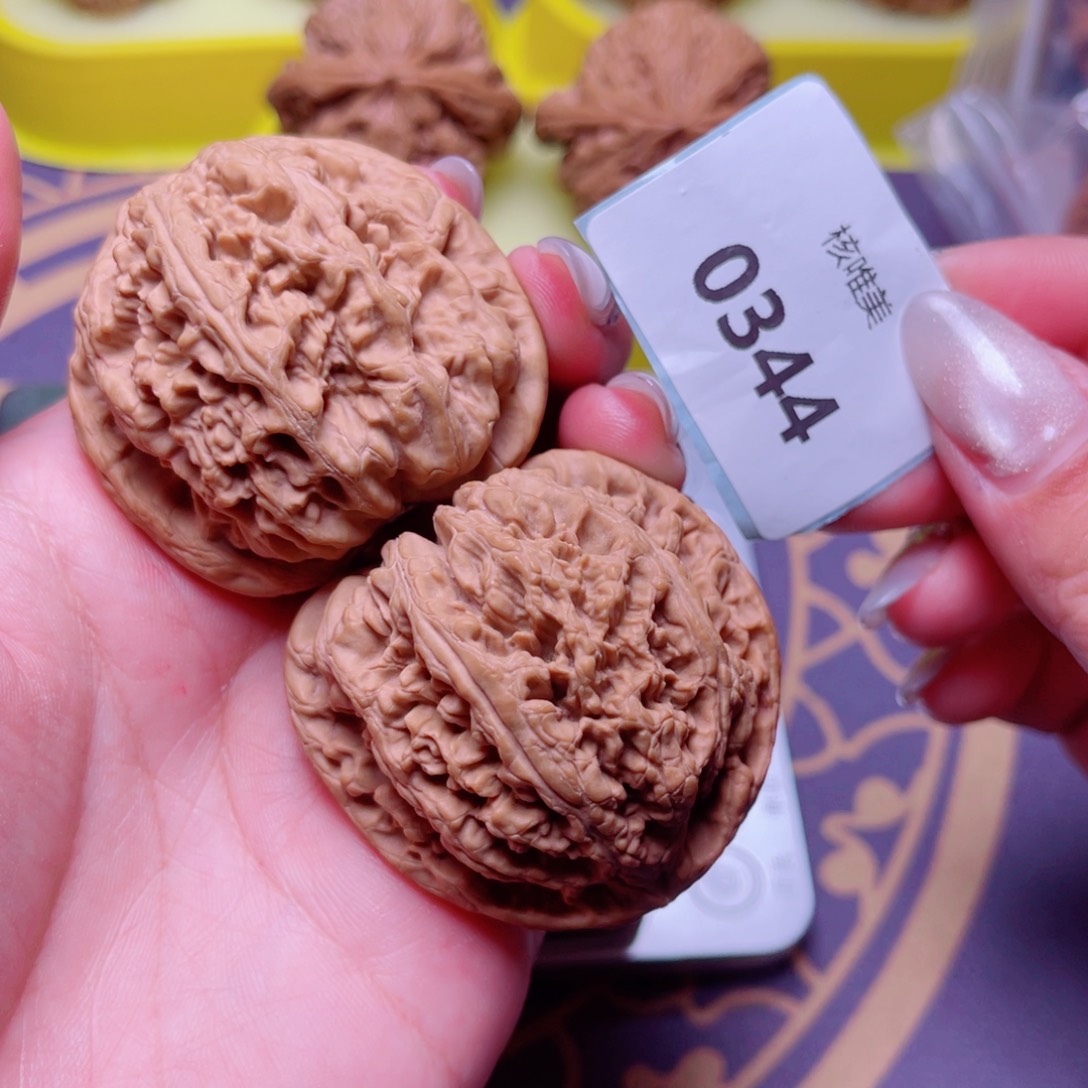 文玩核桃把件粗筋45～0344