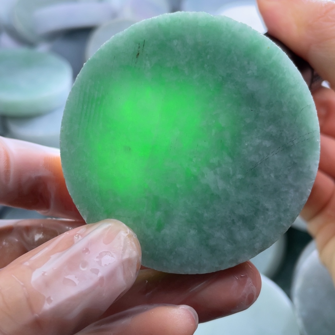 翡翠裸石天然A货翡翠