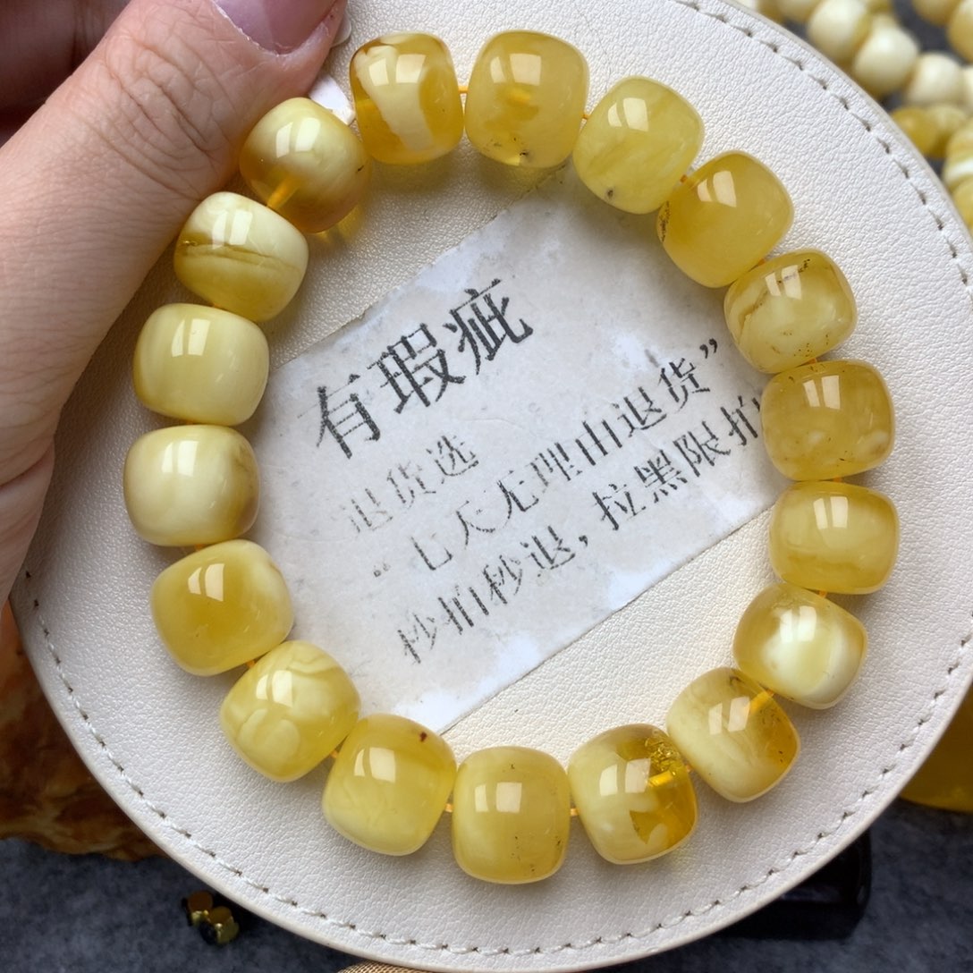 琥珀未镶嵌珠宝奇石14