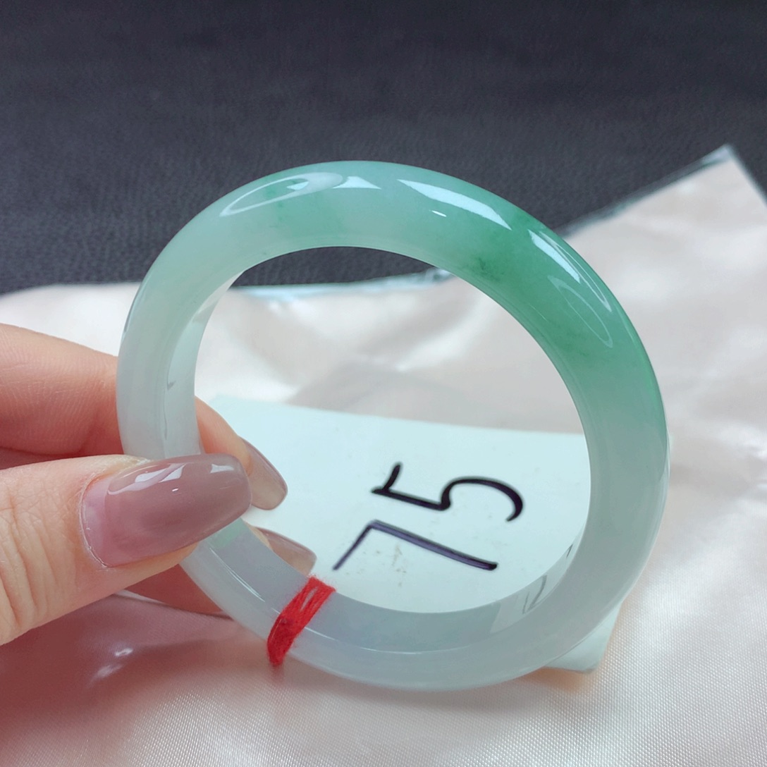 翡翠手镯未镶嵌手镯55