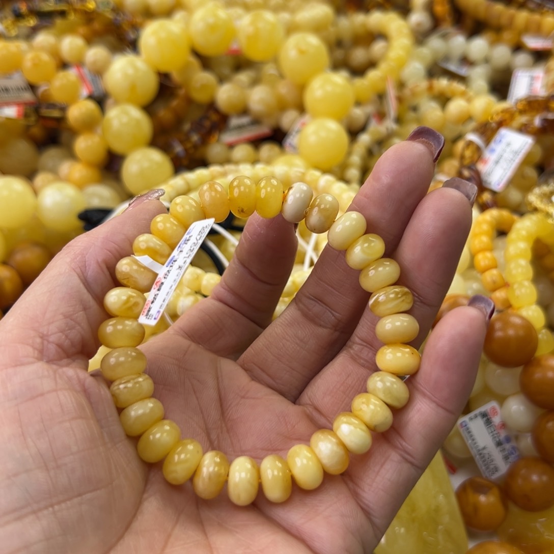 琥珀珠宝奇石未镶嵌