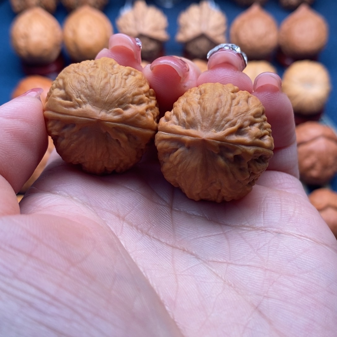 文玩核桃把件精品手捻